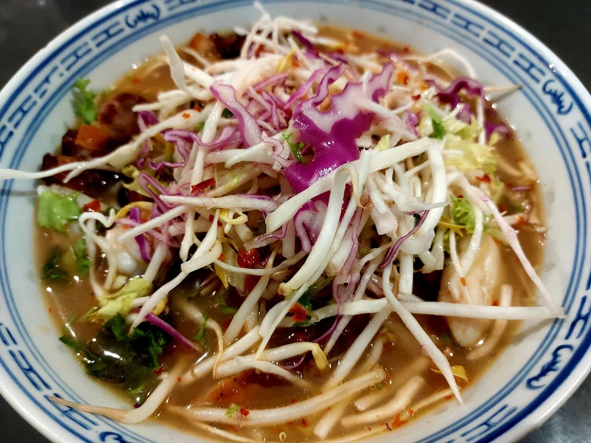 Bun Mam DAC Biet Soupe Au Poisson Fermenté Deluxe