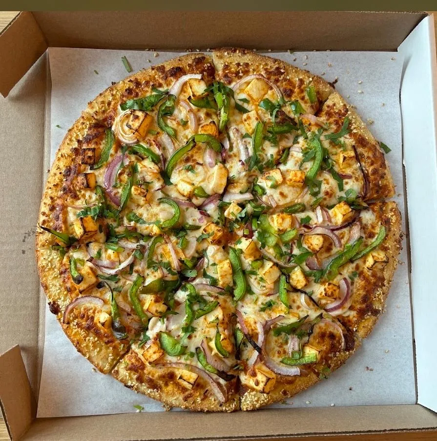 Tandoori Paneer Pepperoni Pizza Iced