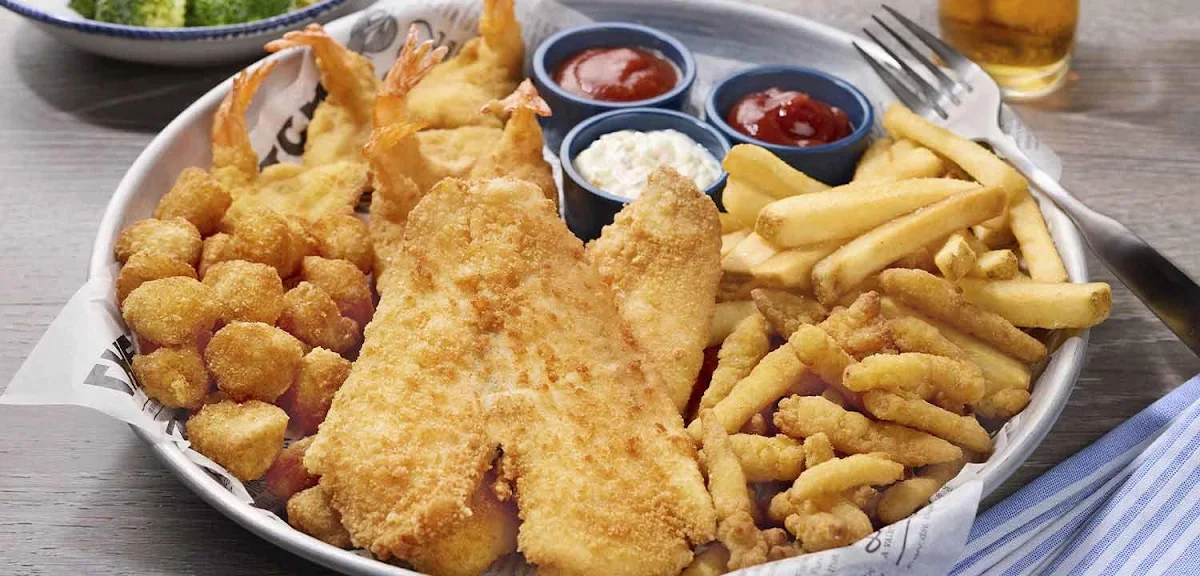 Fish Fry Family Meal