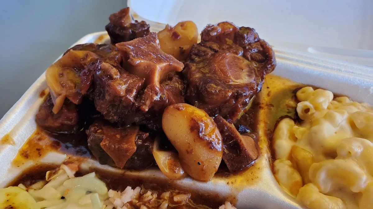 Oxtail Dens