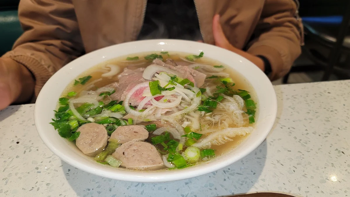 Pho DAC Biet House Special