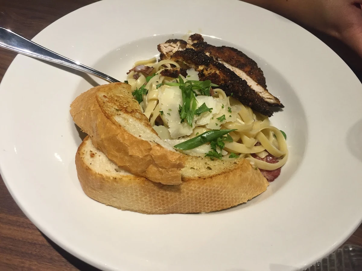 Chicken Fettuccine Alfredo