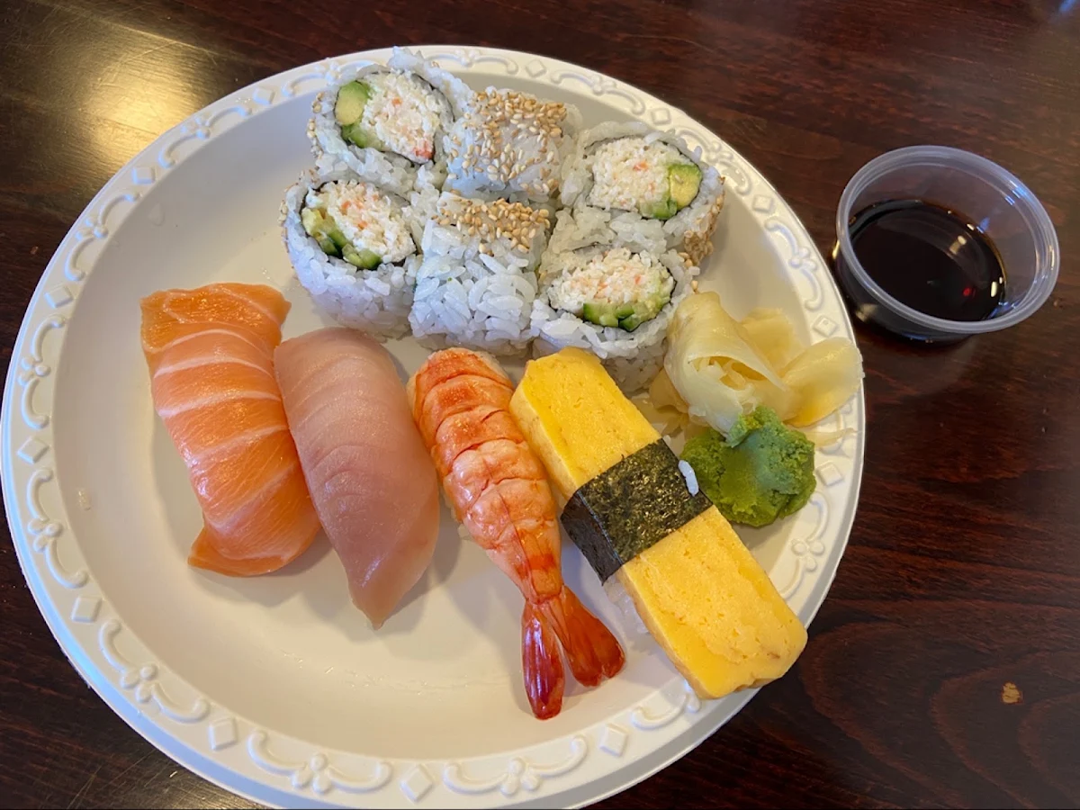 Dynamite Sashimi Combo
