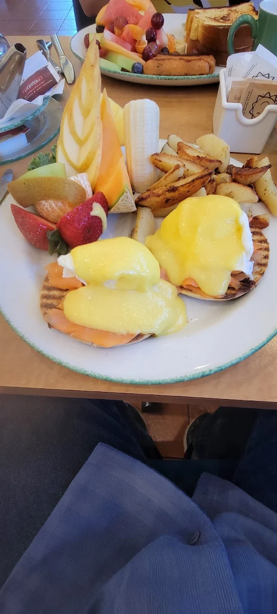 Eggs Benedict with Smoked Salmon