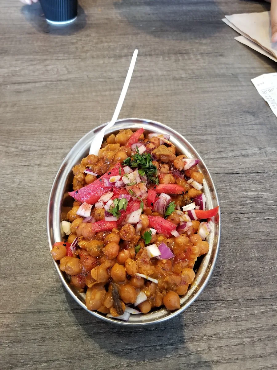 Aloo Tikki Chaat