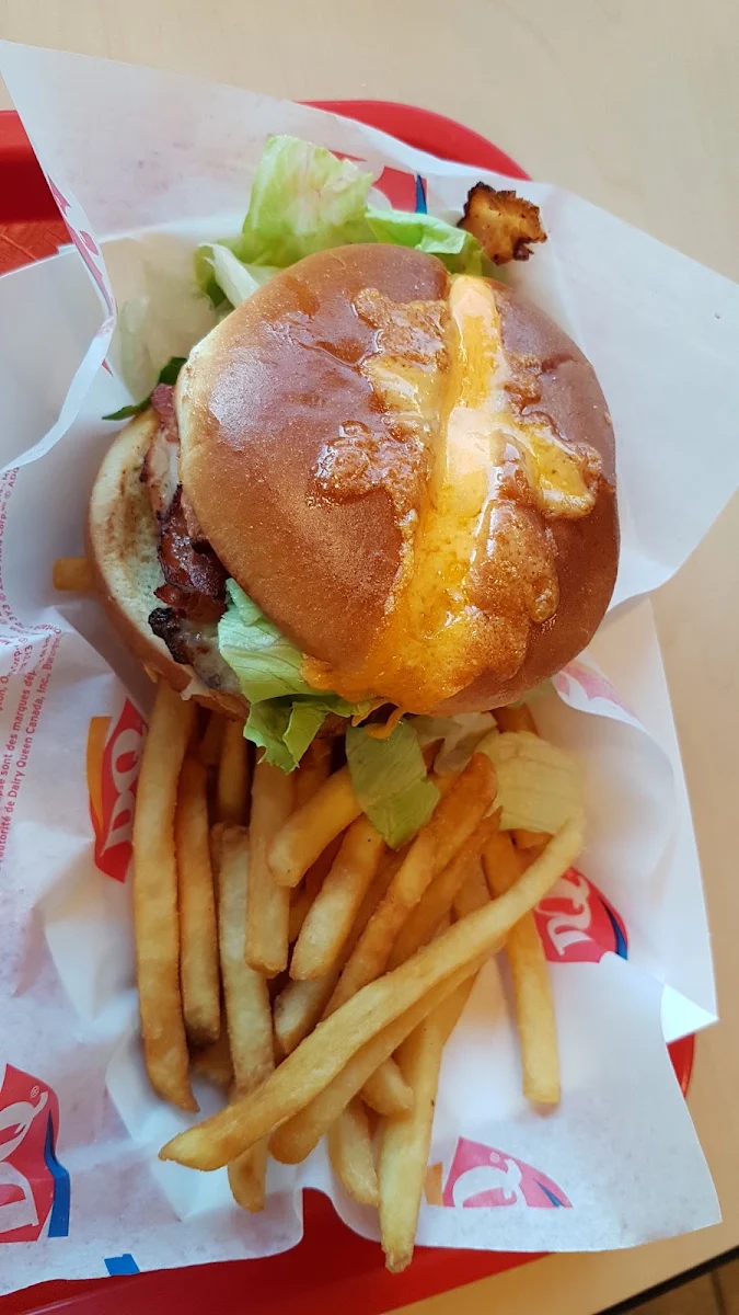 Bacon Cheeseburger with Fries