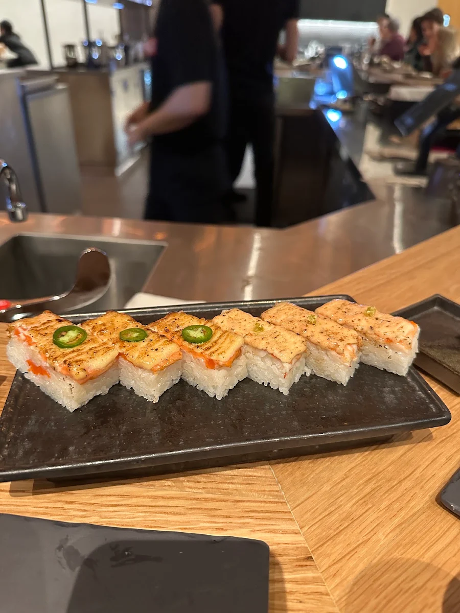 Aburi Oshi Duo No Soy Sauce Ginger Wasabi Sides