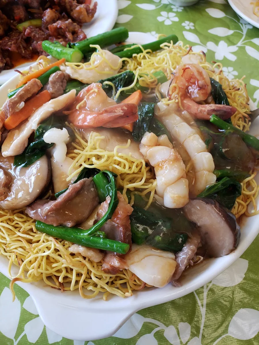 Cantonese Chow Mein