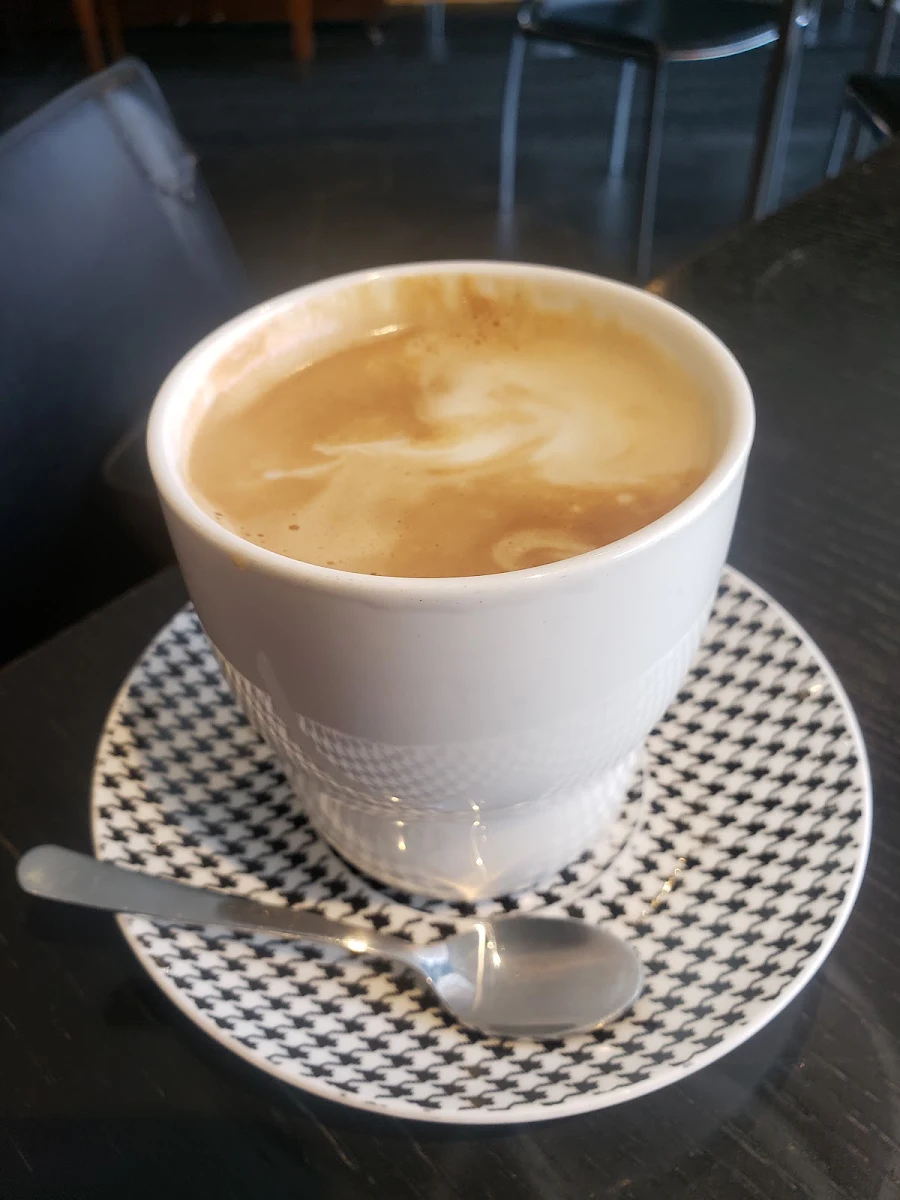 Caffe Latte, Unique Food Attitudes