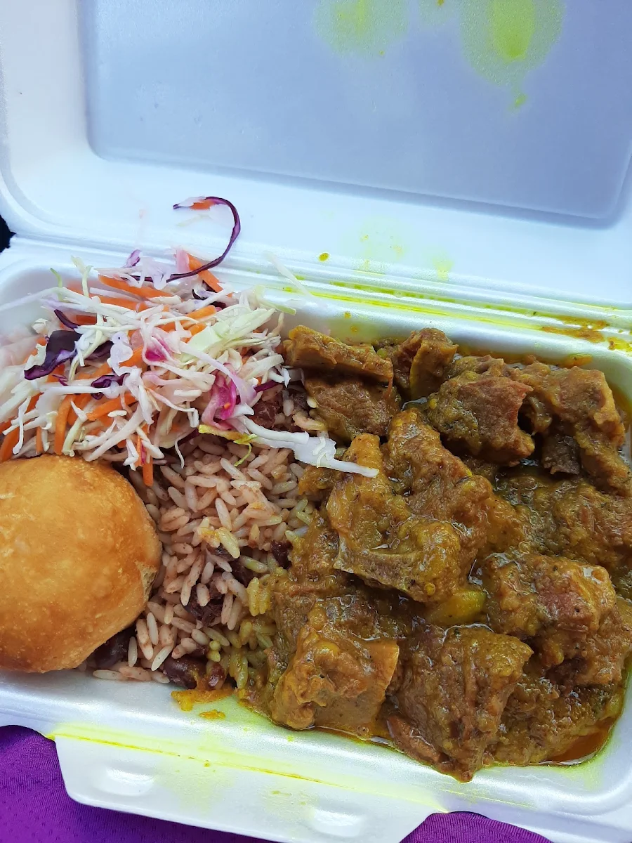 Ox Tail Rice & Peas Carribean Salad with Fried Dumpling