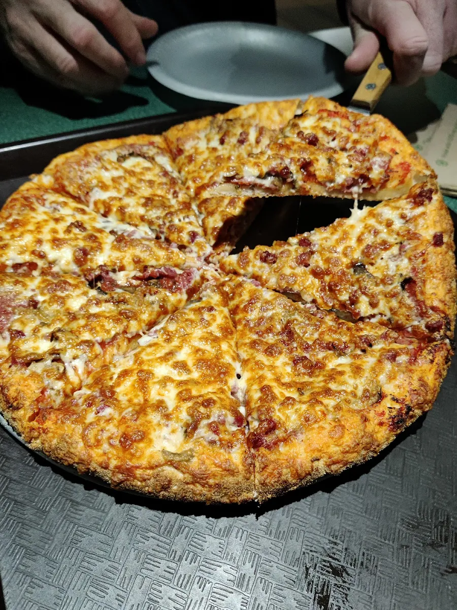 Canadian Pizza