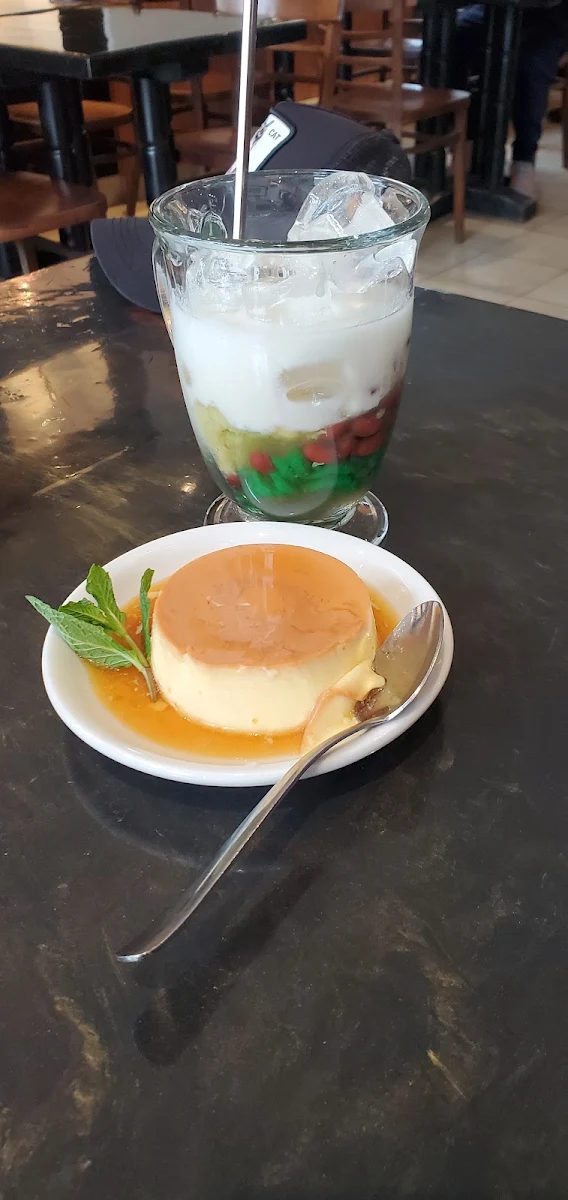 D6 Dessert Aux Trois Couleurs