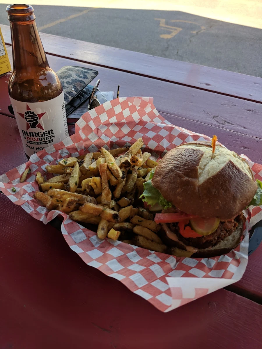 Veggie Burger w Chai Honey