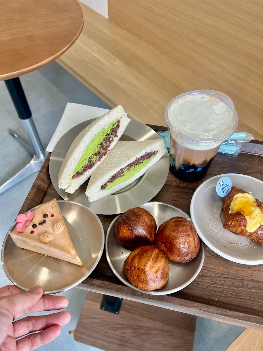 Matcha Red Bean Sandwich