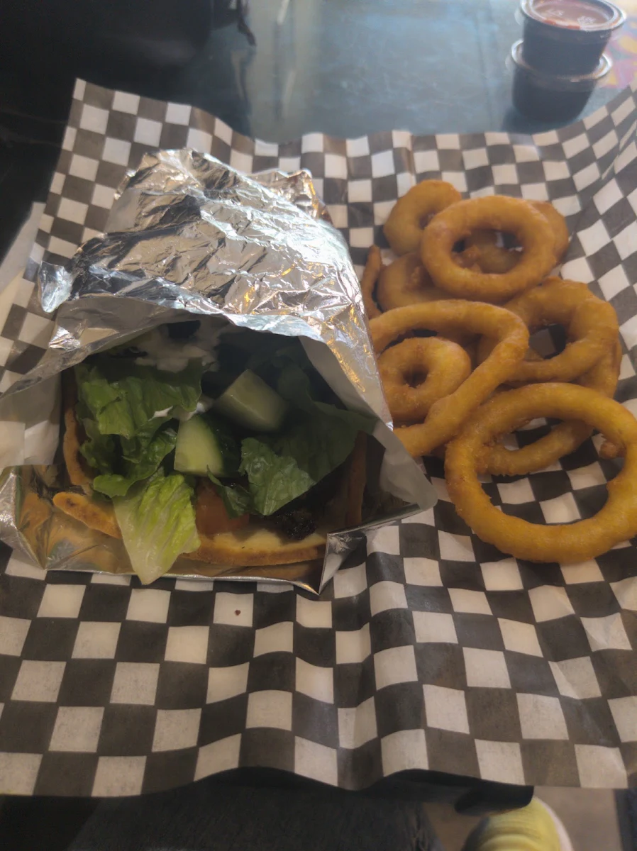 Donair with Onion Rings