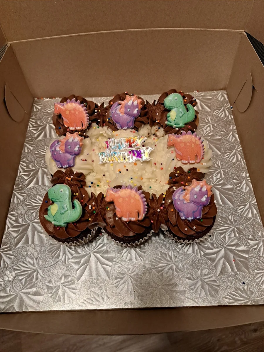 Cupcake Birthday Cake