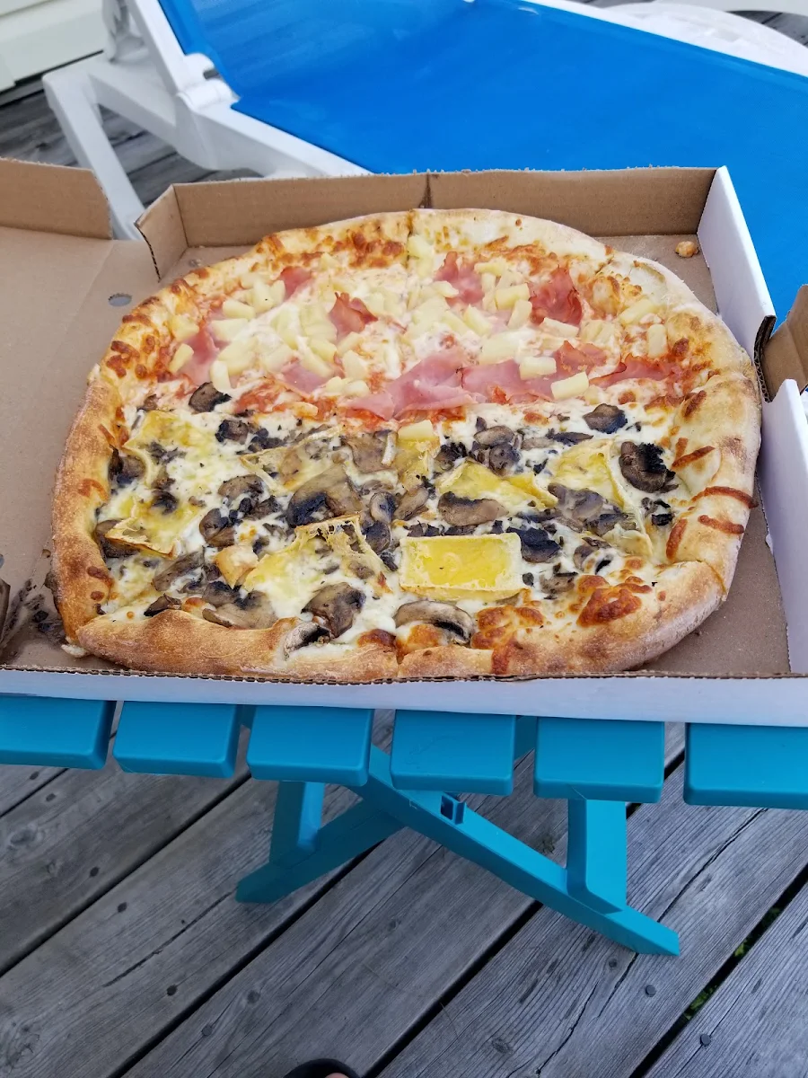 Large Pizza