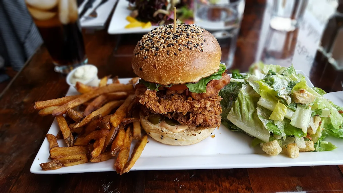 Burger Au Poulet Frit