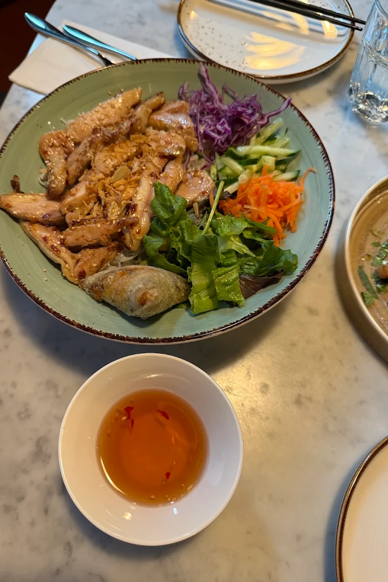 Grilled Chicken Noodle Bowl