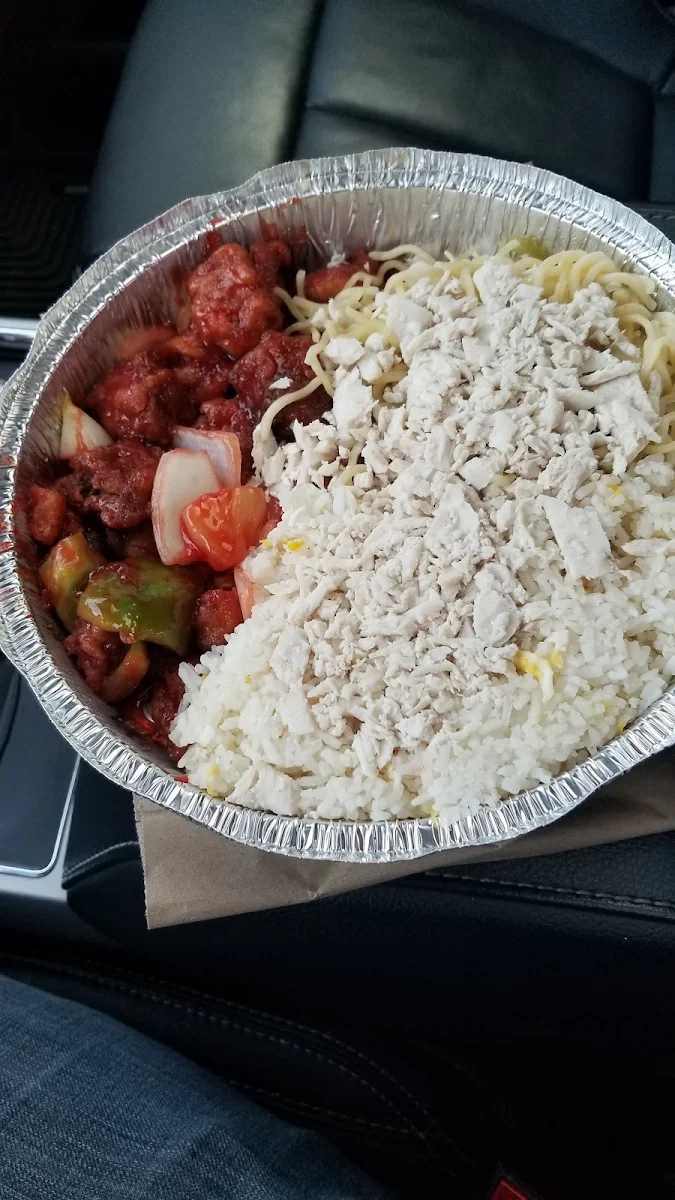 Combination Chicken Chow Mein Chicken Fried Rice Sweet and Sour Pork