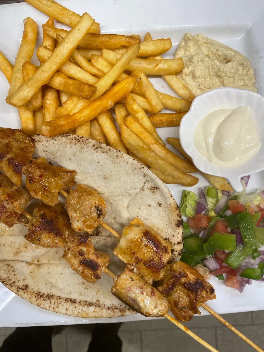 Chicken Souvlaki Platter
