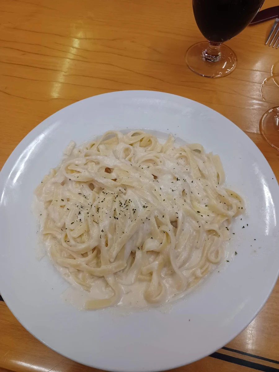 Linguini Alfredo