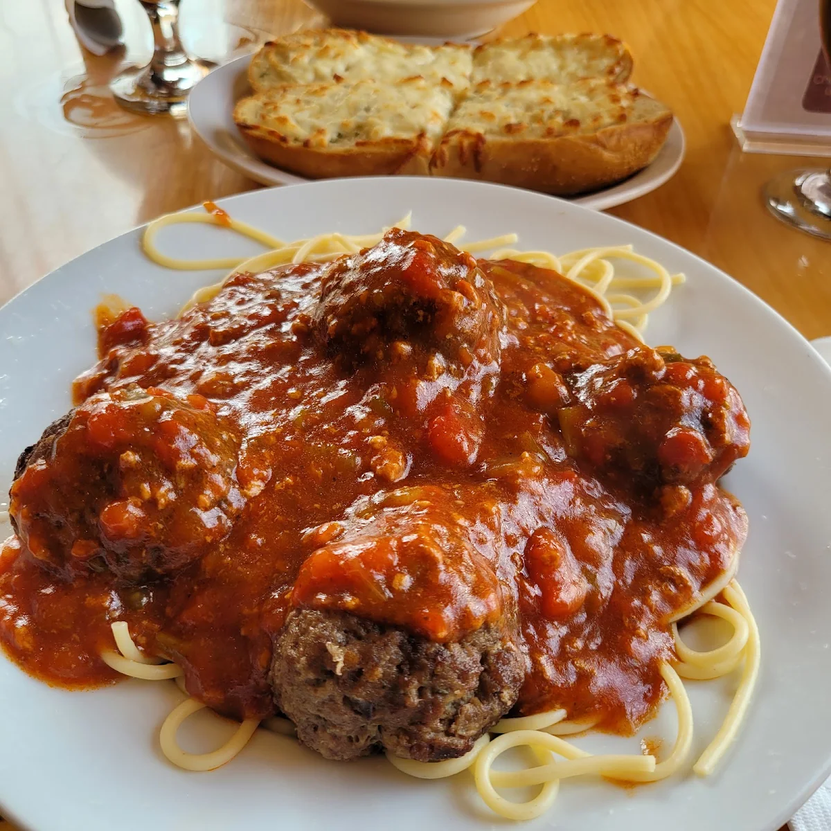 Spaghetti with Meat Sauce and Balls