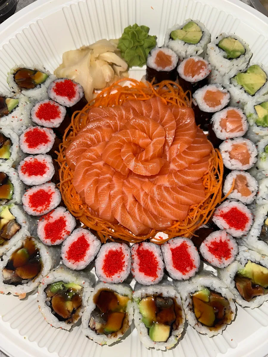 Saumon Avocat 6 MCX Salmon Avocado Rolls 6 pcs