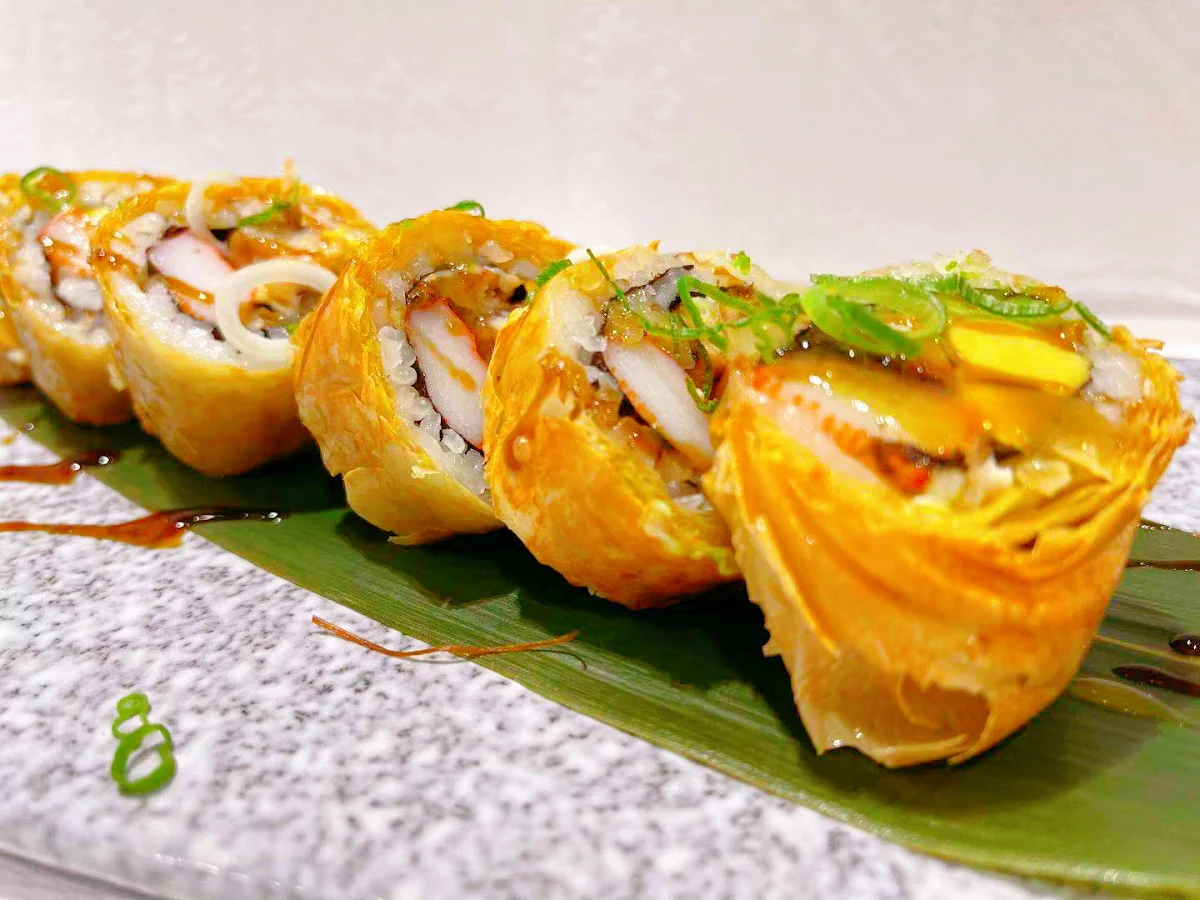 Mango Tango Roll 8 Pieces
