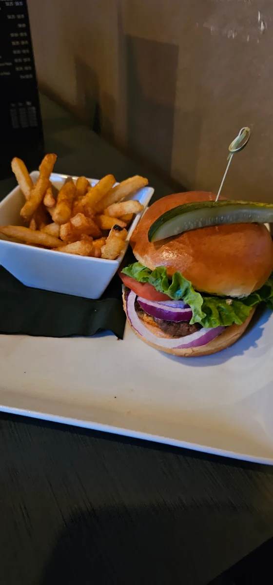 House Burger, Tavern 52 Bar & Grill