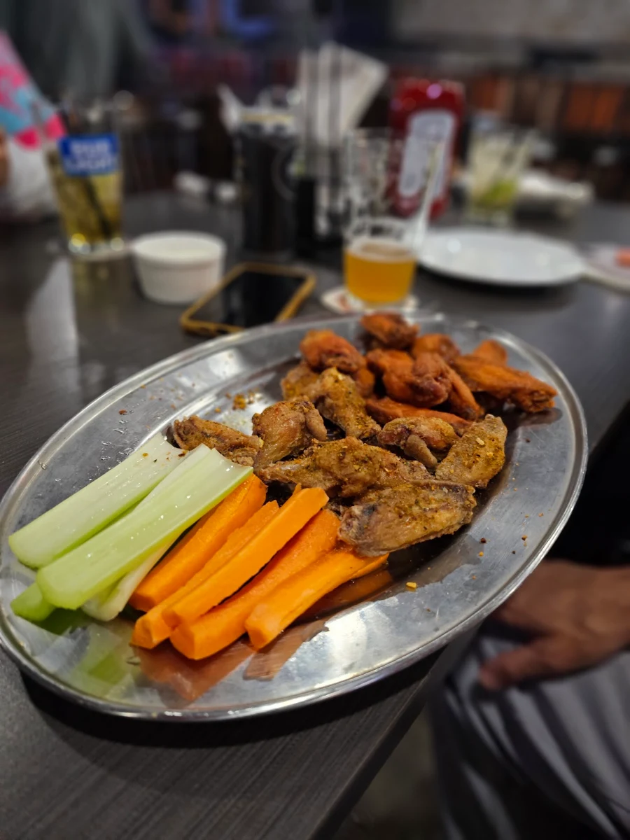 Wing Platter, Tavern 52 Bar & Grill