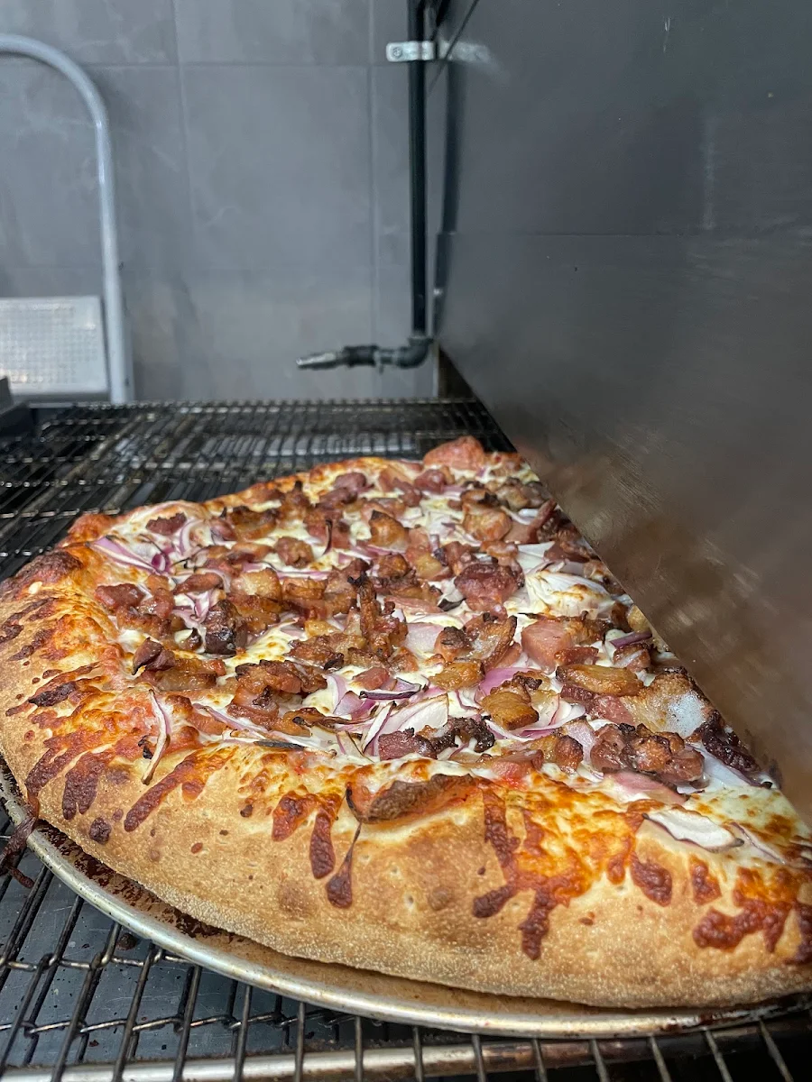 Pizza Deluxe