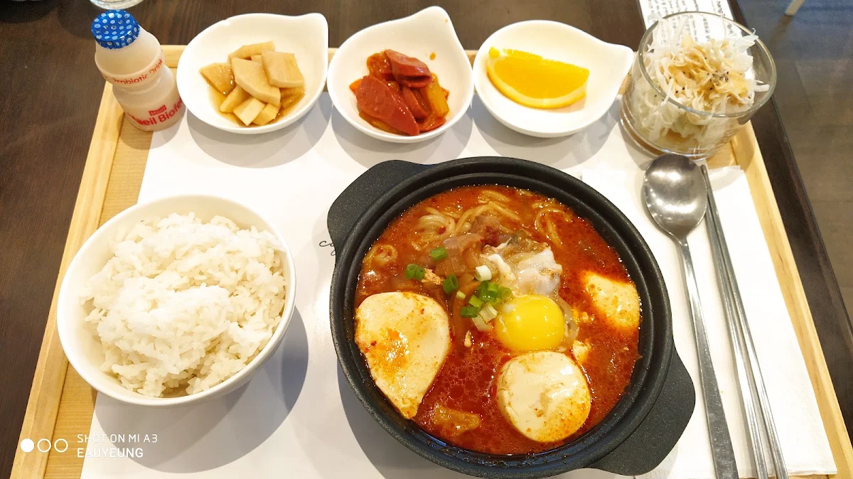 Tofu Soup with Noodles