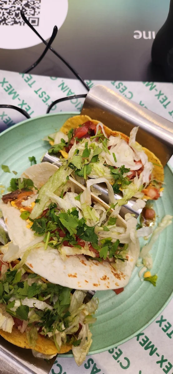 3 Tacos 3 Tacos