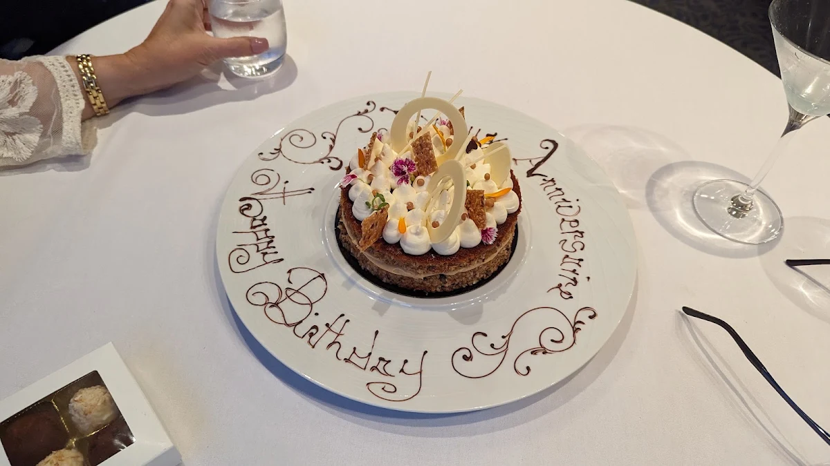 Small Extra as Birthday Cake