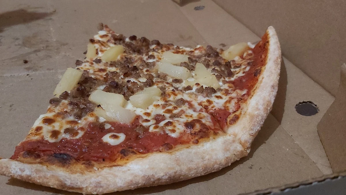 Hawaiian Pizza