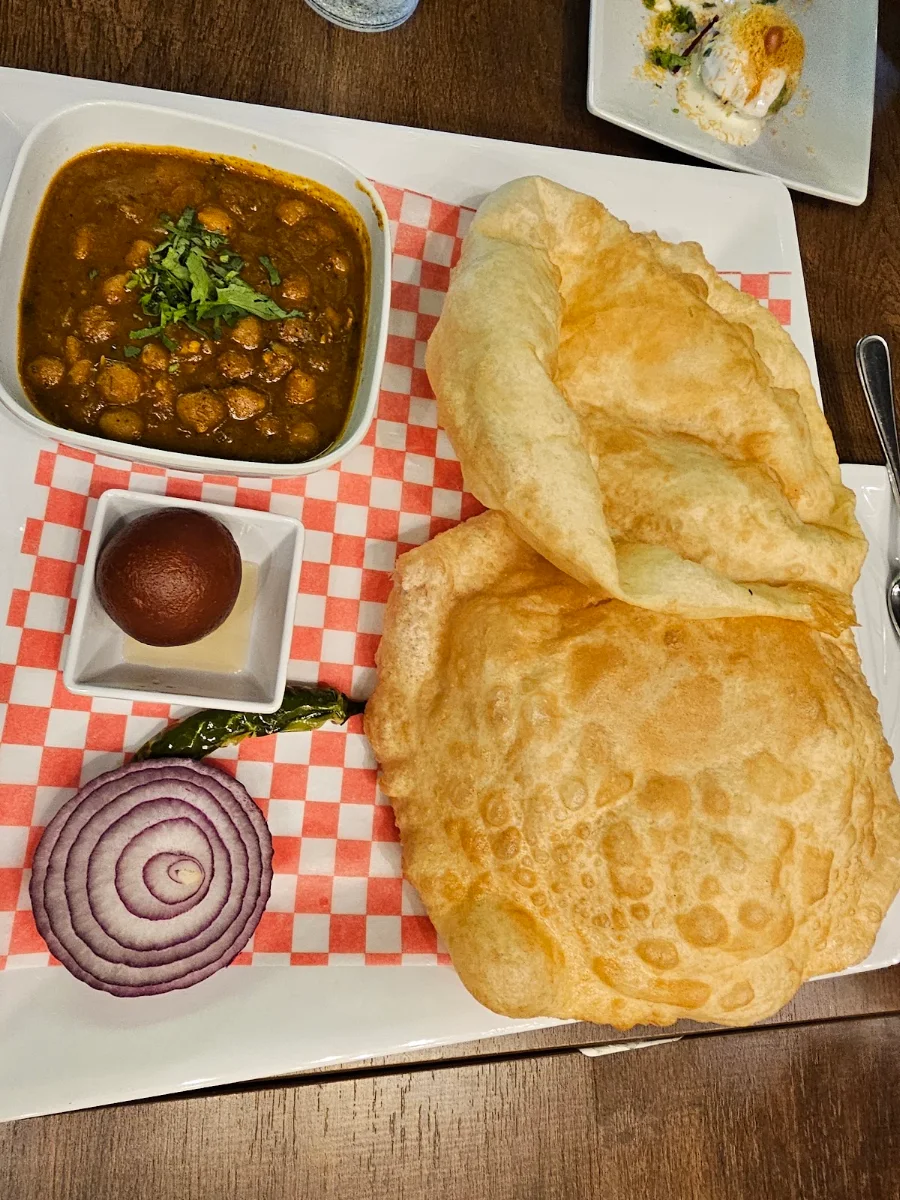 Chole Bhatura