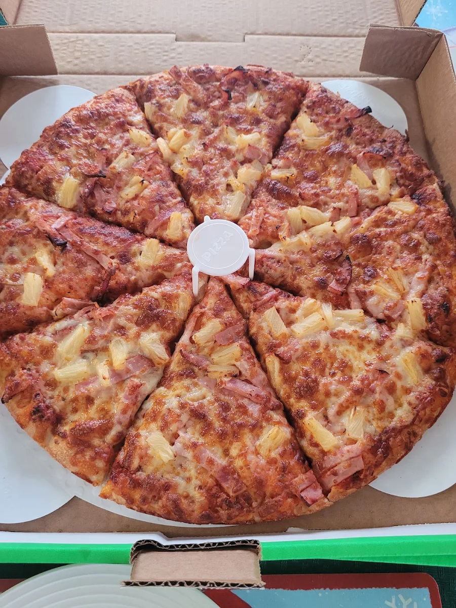 6-Hawaiian Pizza