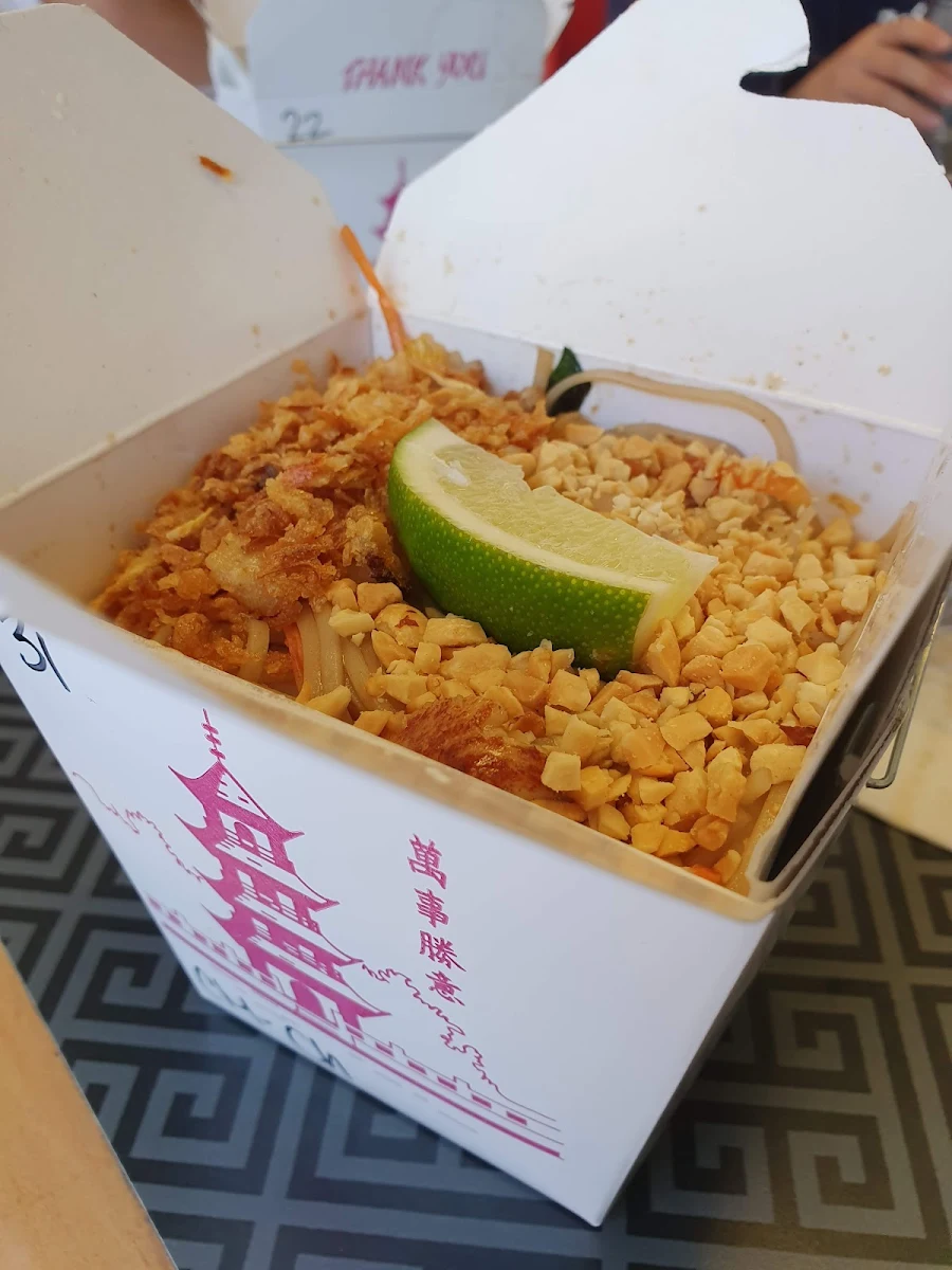 Chicken Pad Thai