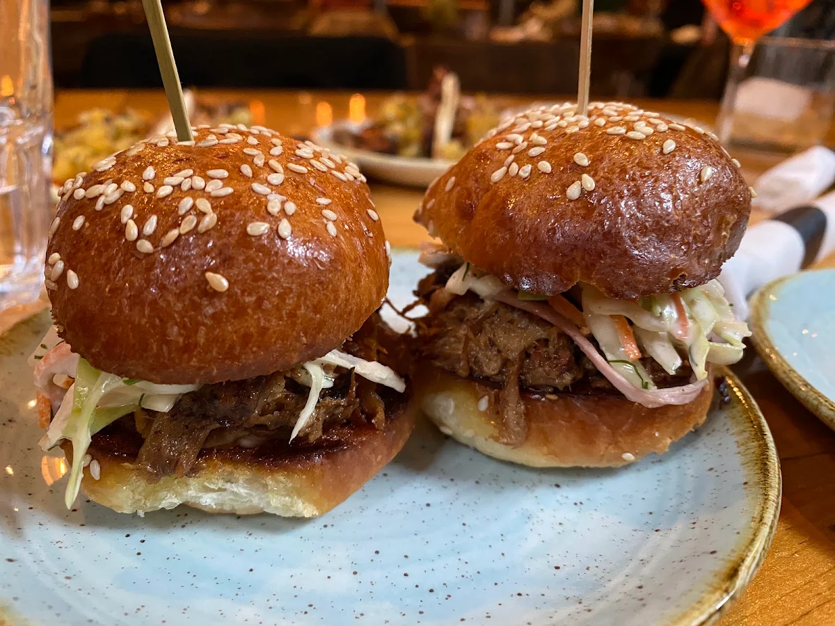 Pulled Pork Sliders