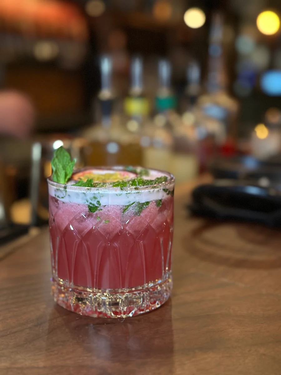 Whiskey Passion Fruit Smash