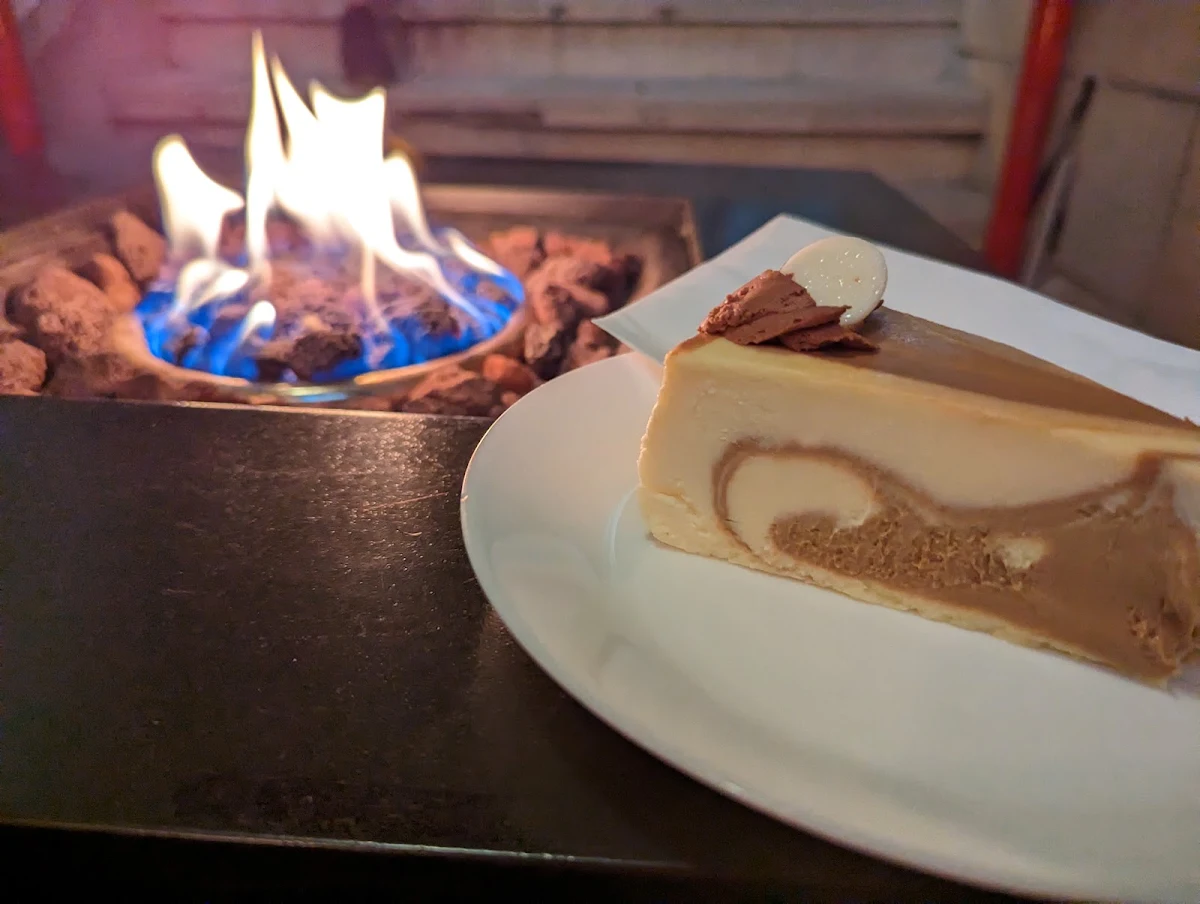 Dolce De Leche Caramel Swirl