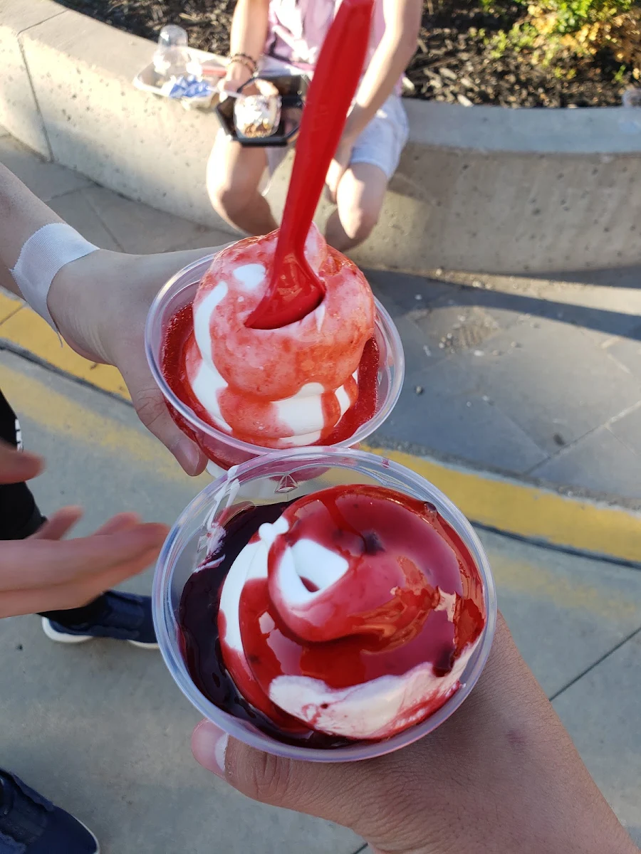 Strawberry Sundae