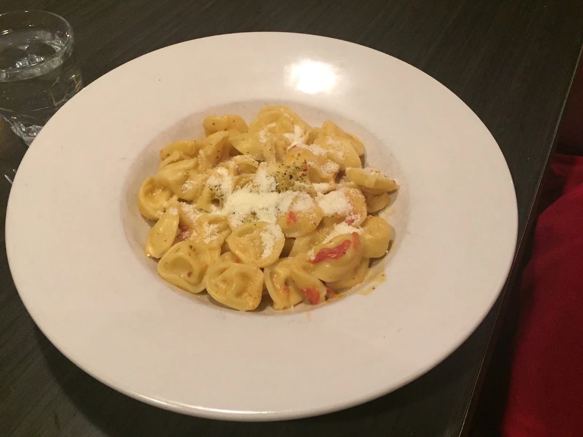 Ravioli Salsa Rosa Ravioli Salsa Rosa
