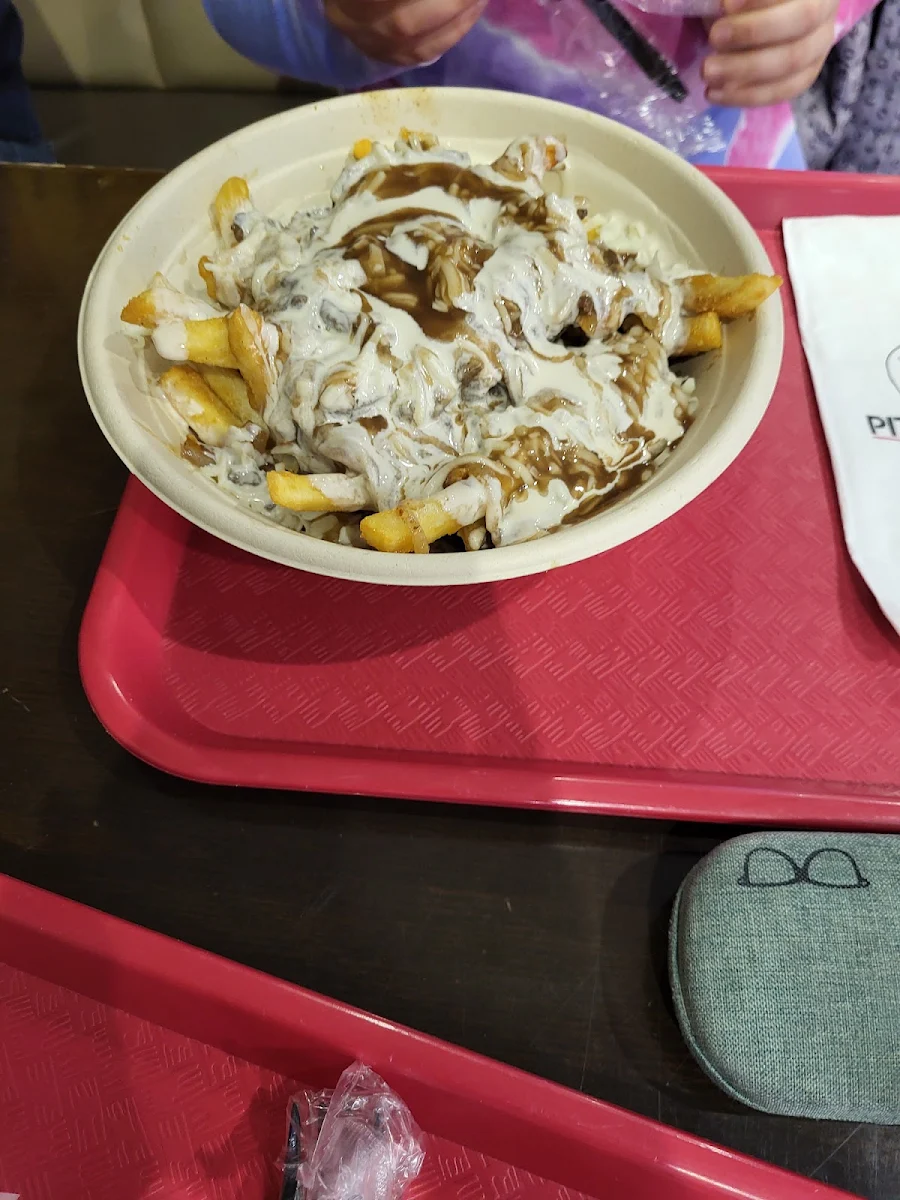 Beef Shawarma Poutine, Pita Land - Spadina