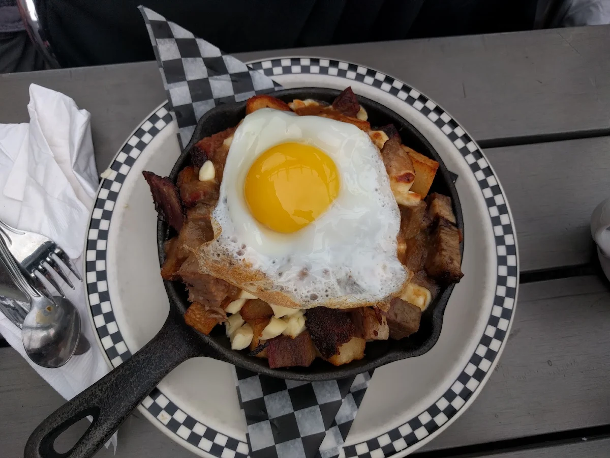 Brunch Poutine, Old School
