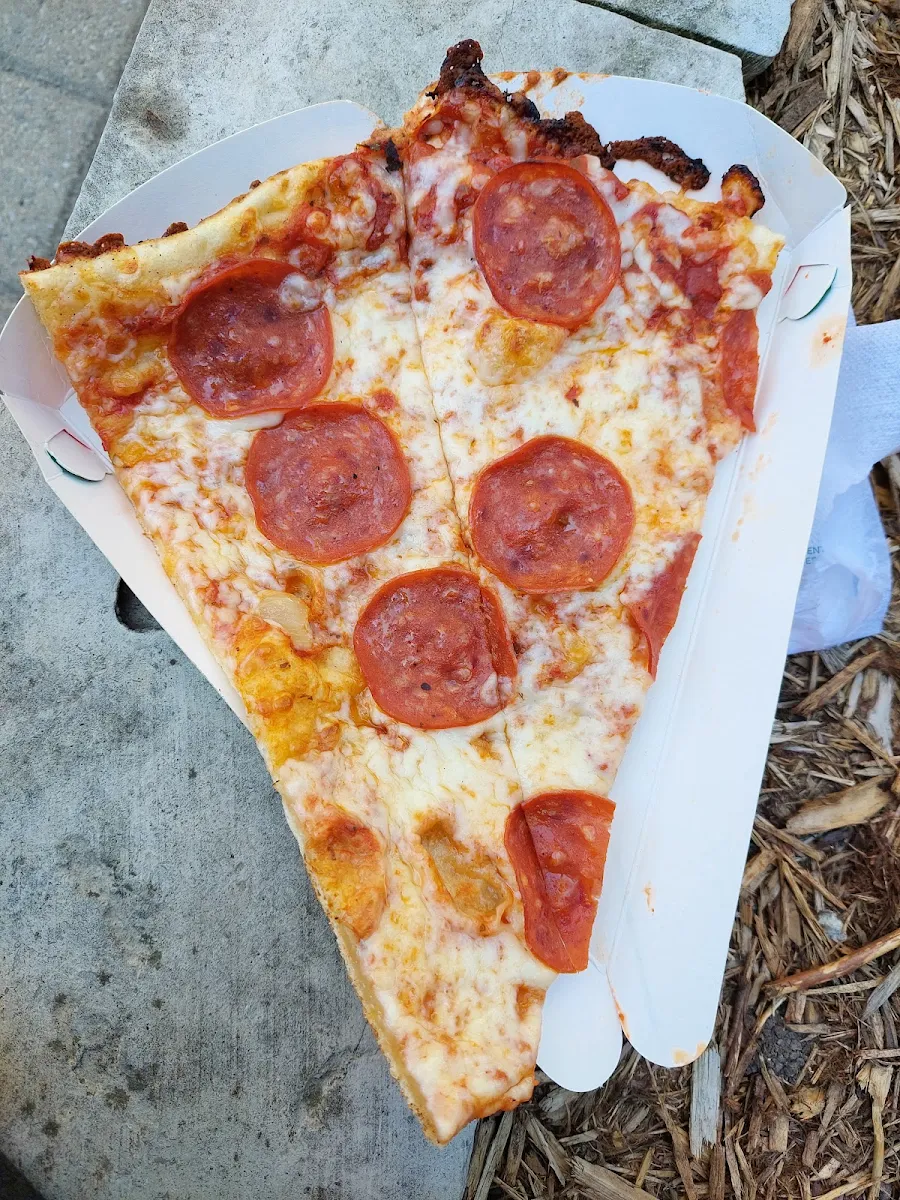 Pepperoni Pizza Slice