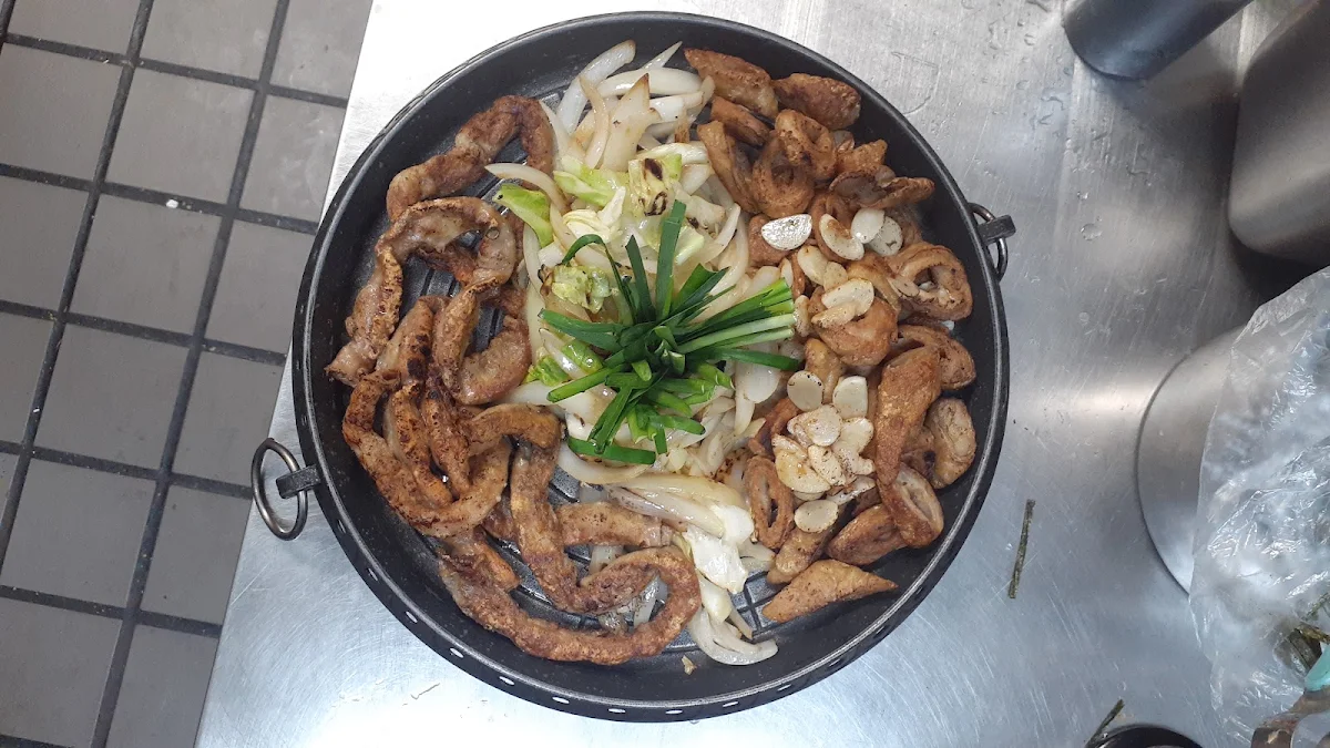 Gopchang Hot Pot