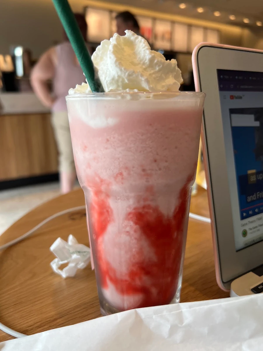 Strawberry Crème Frappuccino Blended Beverage