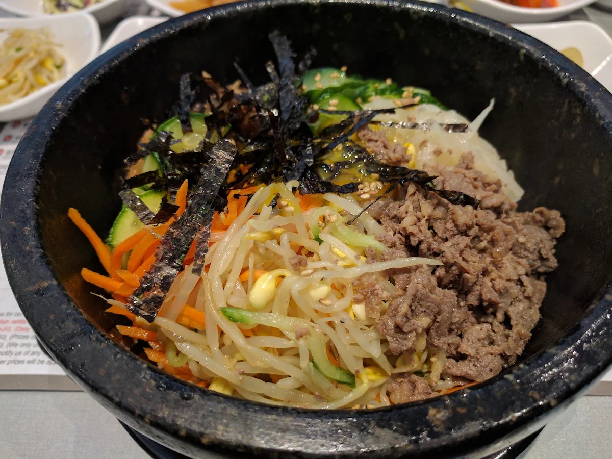Yukhwae Bibimbap